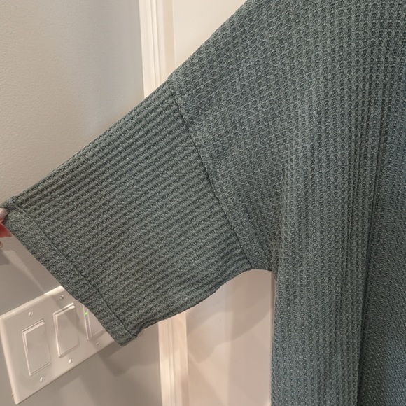 Relaxed Fit Waffle Shirt - Picture 3 of 6